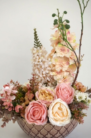 117145a-Aranjament-din-flori-artificiale